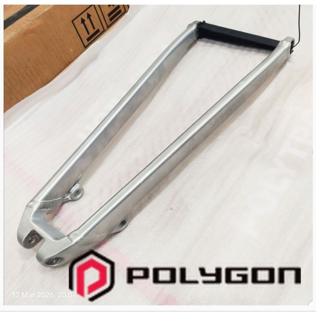 LINGKAGE ARM BELAKANG BAGIAN ATAS SEPEDA POLYGON SISKIU D7 ORIGINAL BARU
