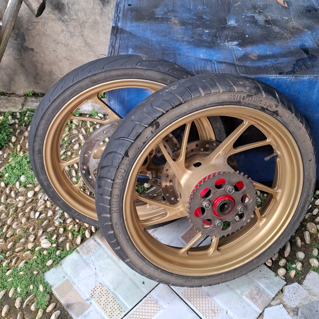 Velg cbr 150 led cb 150 r komplit napgir original copotan