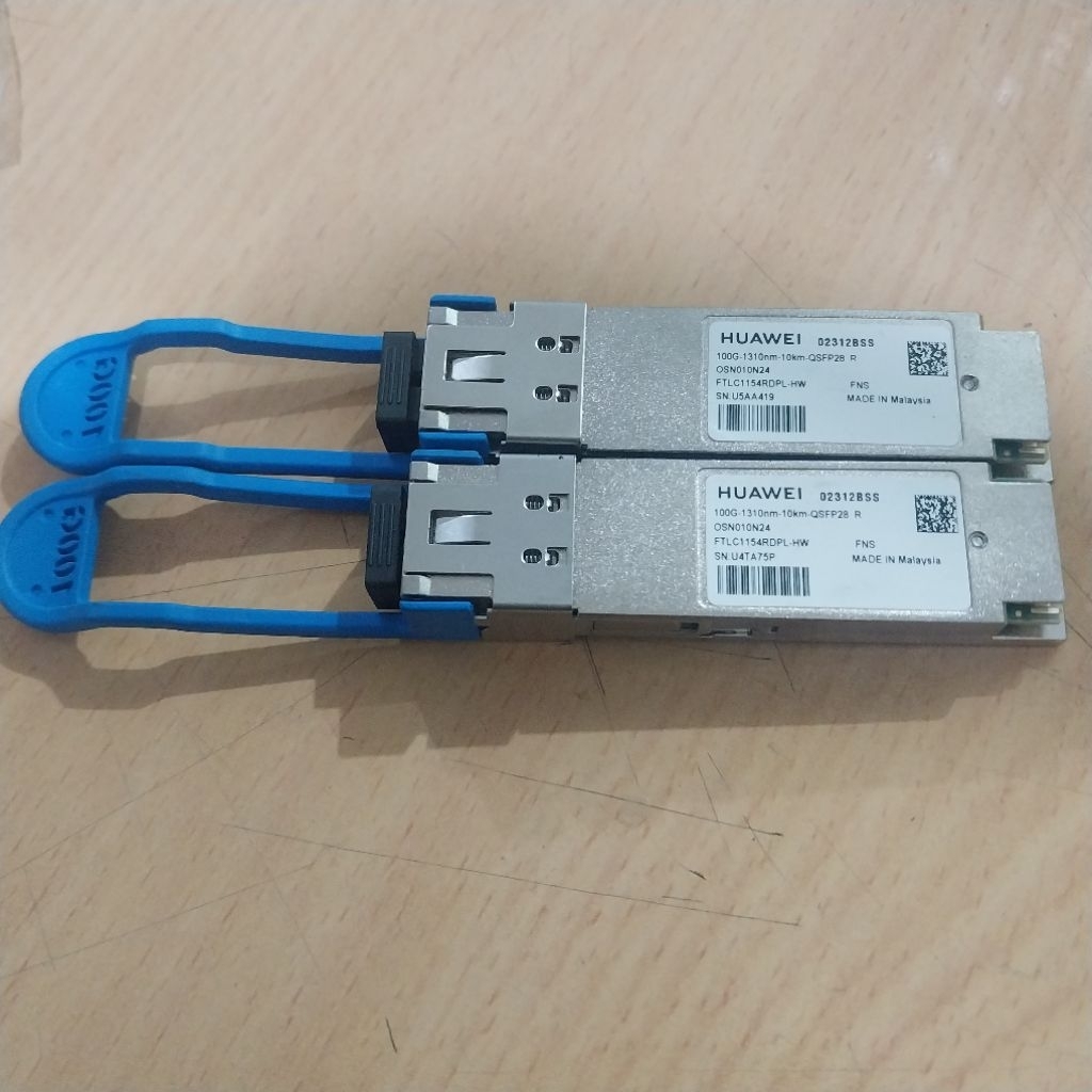 QSFP Transceiver High Speed 100G Singlemode 10km.