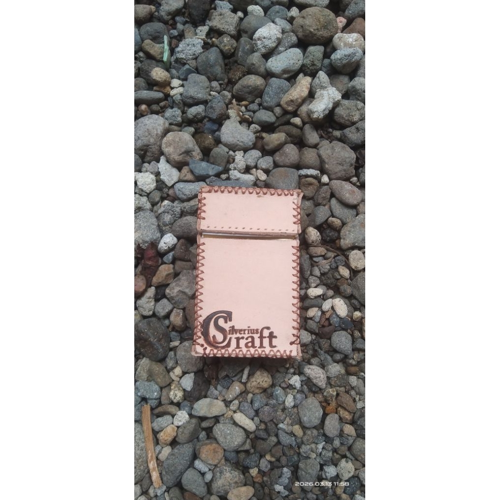 sarung kulit kotak rokok