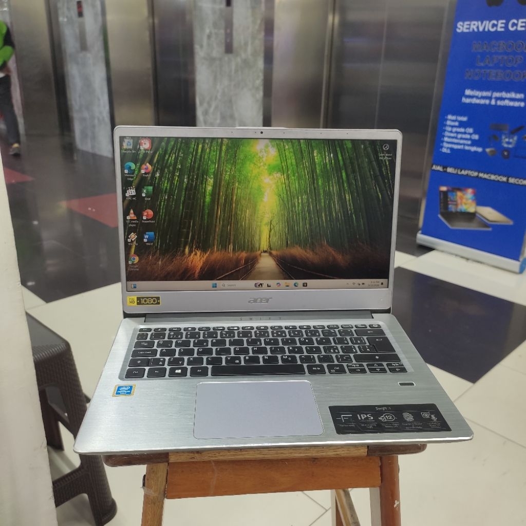 ACER SWIFT 3 INTEL PENTIUM 4417U RAM 4 GB SSD 256 GB SECOND