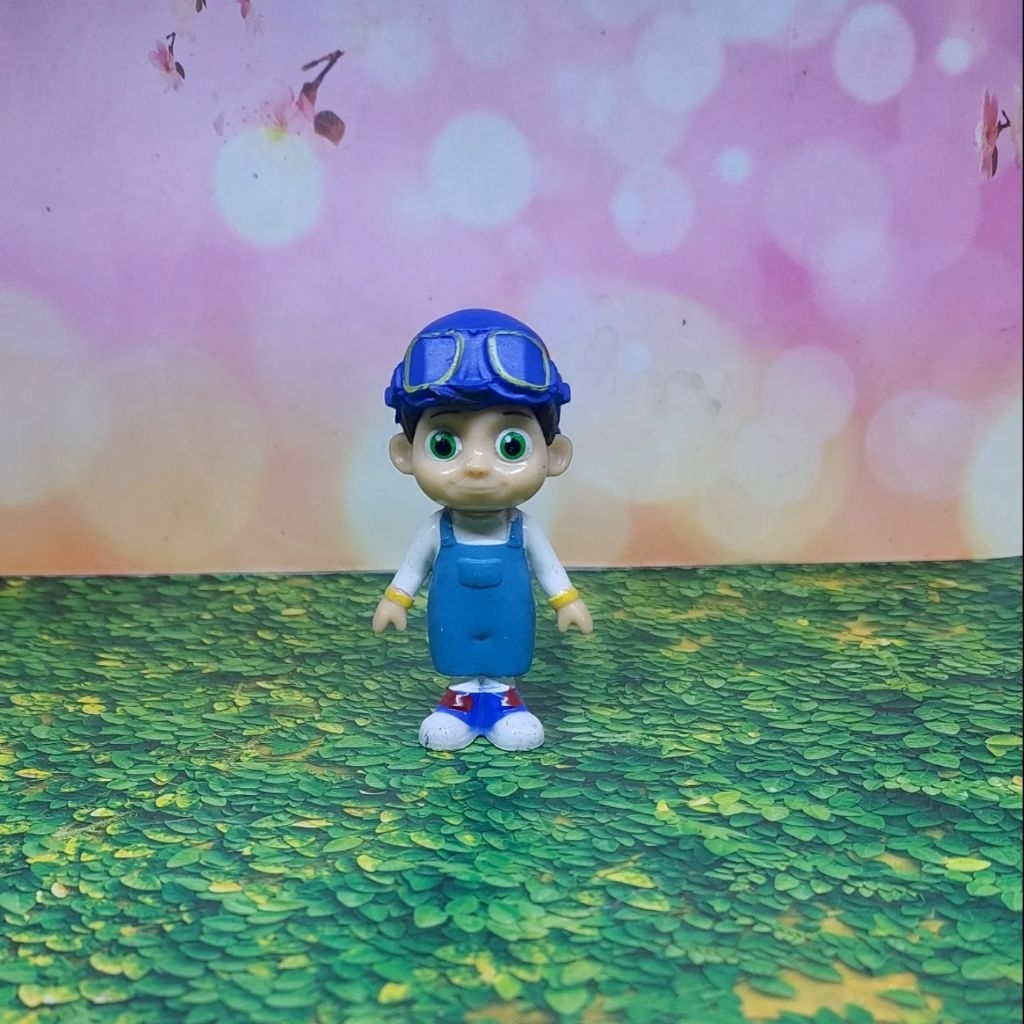 Figure tomtom cocomelon preloved