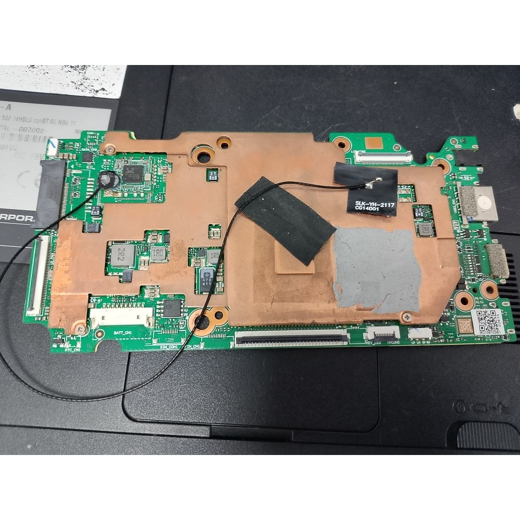 mobo Axioo mybook 14E