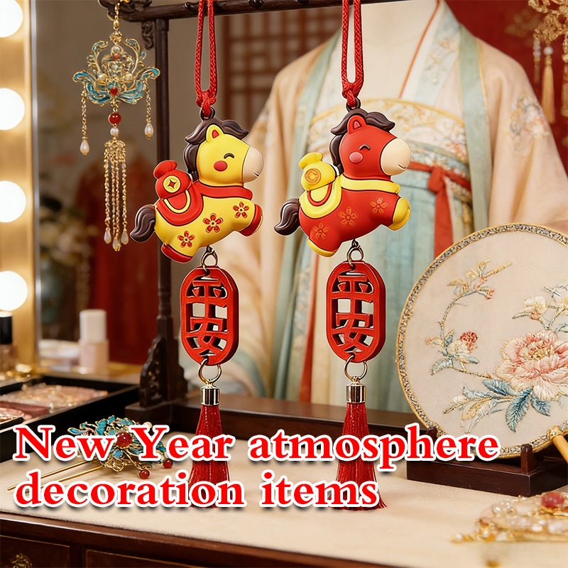 Liontin Mobil Tahun Baru Kuda Menambahkan sentuhan elegan pada mobil Anda Liontin Kaca Spion Interio