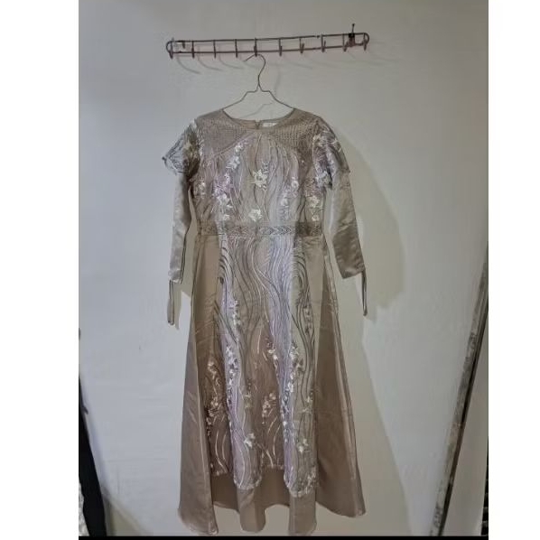 Preloved Gamis Pesta