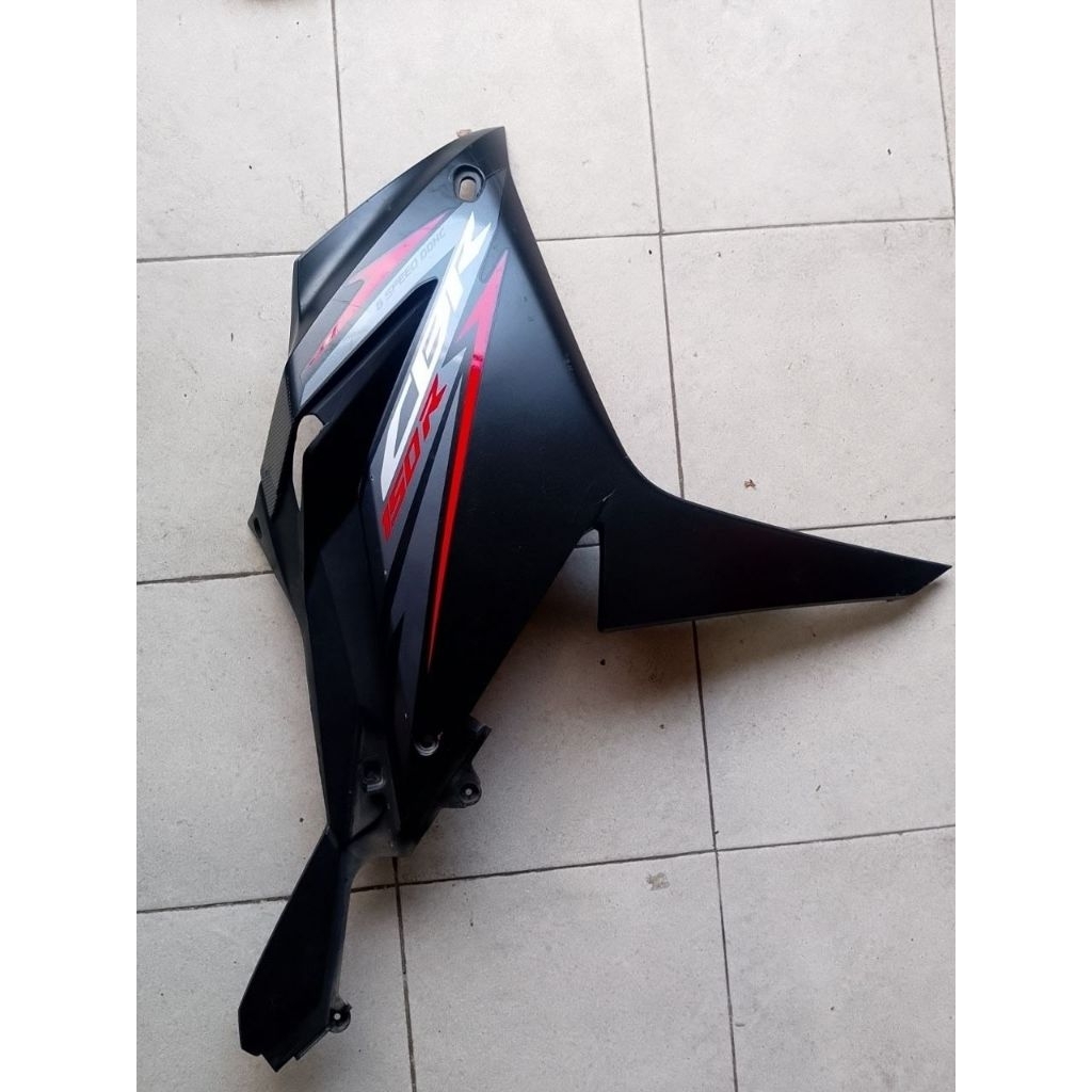 Cover Body Samping CBR 150R - Sayap Fairing CBR 150R Facelift - Bodi Samping CBR 150R Original