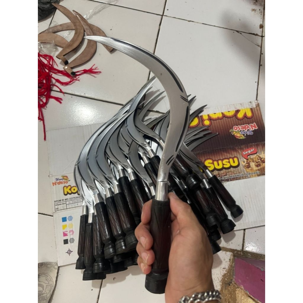 Arit Madura model bulu ayam UK 35cm ada 3 varian