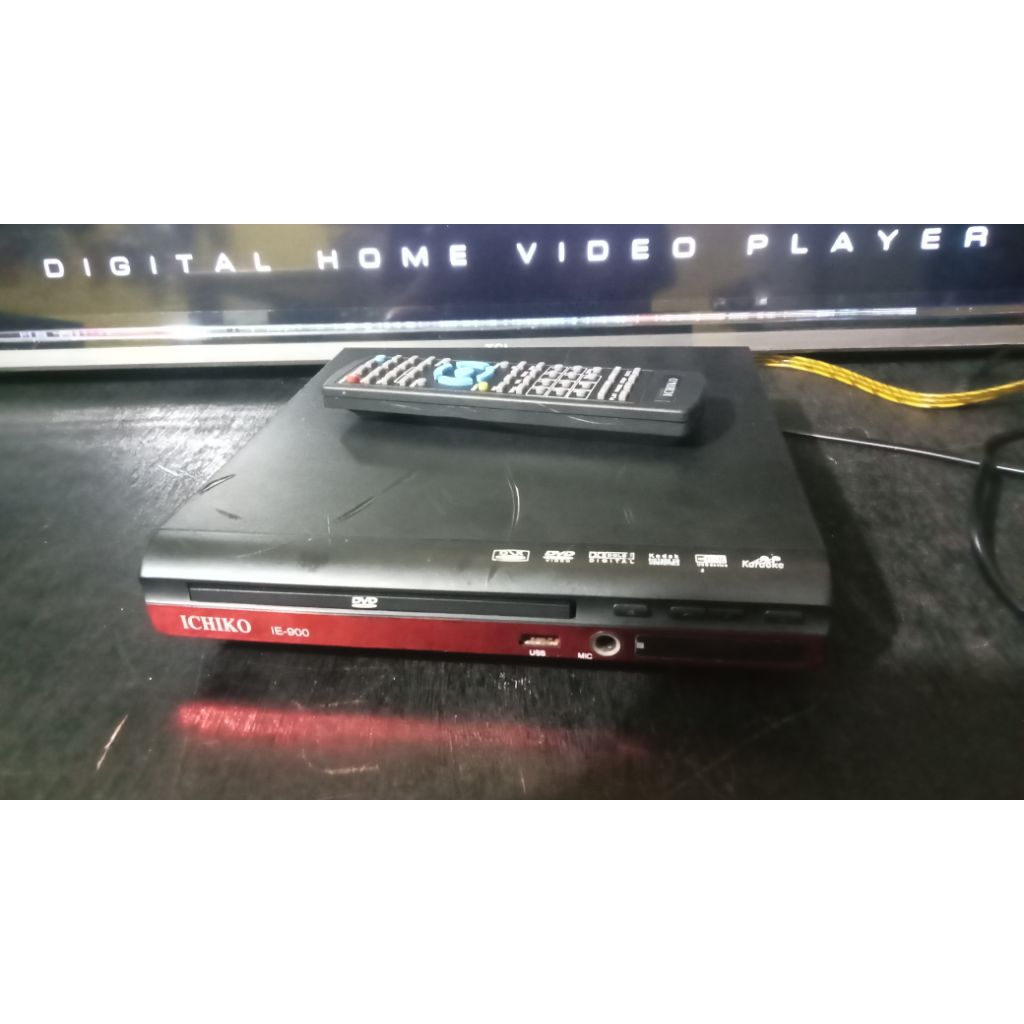 DVD player merk ICHIKO kondisi minus