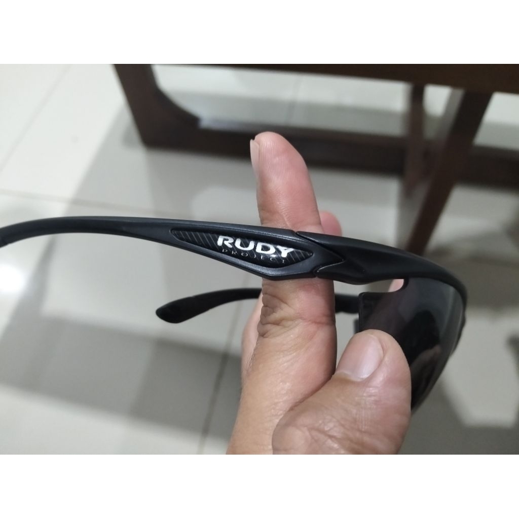 Kacamata Rudy Project