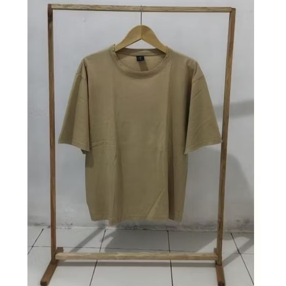 Preveloved By Amelia~ Kaos Premium Model Oversize (Pria&Wanita) Warna Cream Size XL