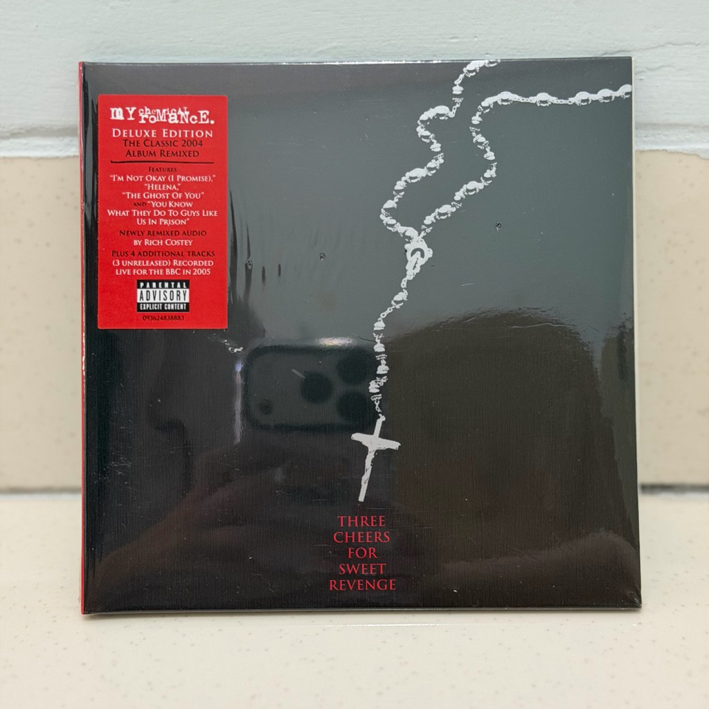 CD My Chemical Romance - Three Cheers For Sweet Revenge Deluxe Edition