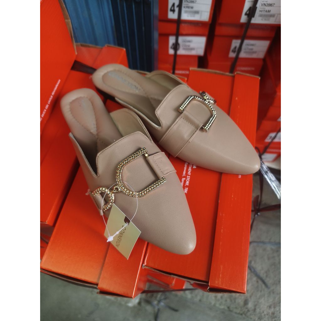 sepatu bustong teplek wanita brand matahari