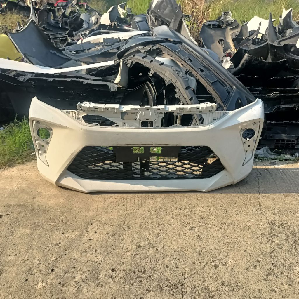 Bumper depan Xenia 2022 2023 2024