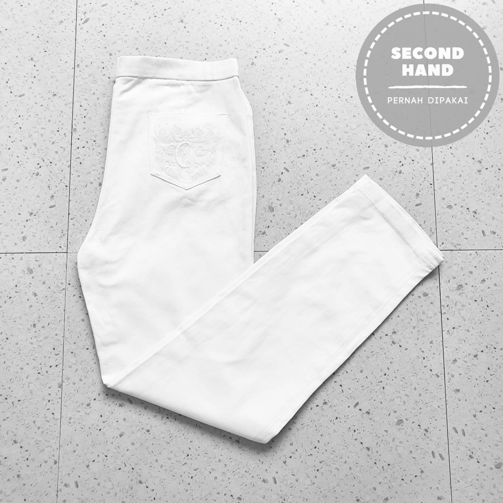 Celana Panjang Putih Wanita Suggest / Size 34 35 - Lingkar 91 cm / Second Hand