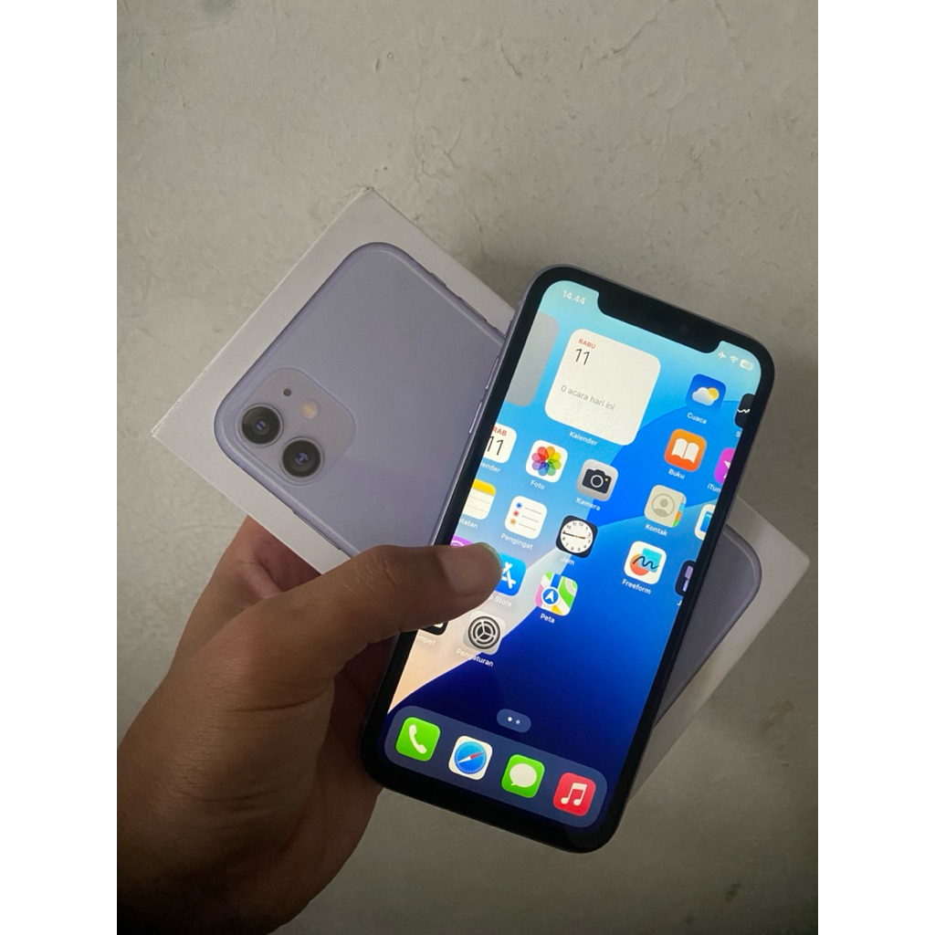 IPHONE 11 BYPAS 64GB,MINUS -FACE ID OFF -LAYAR GANTIAN -BH 75%