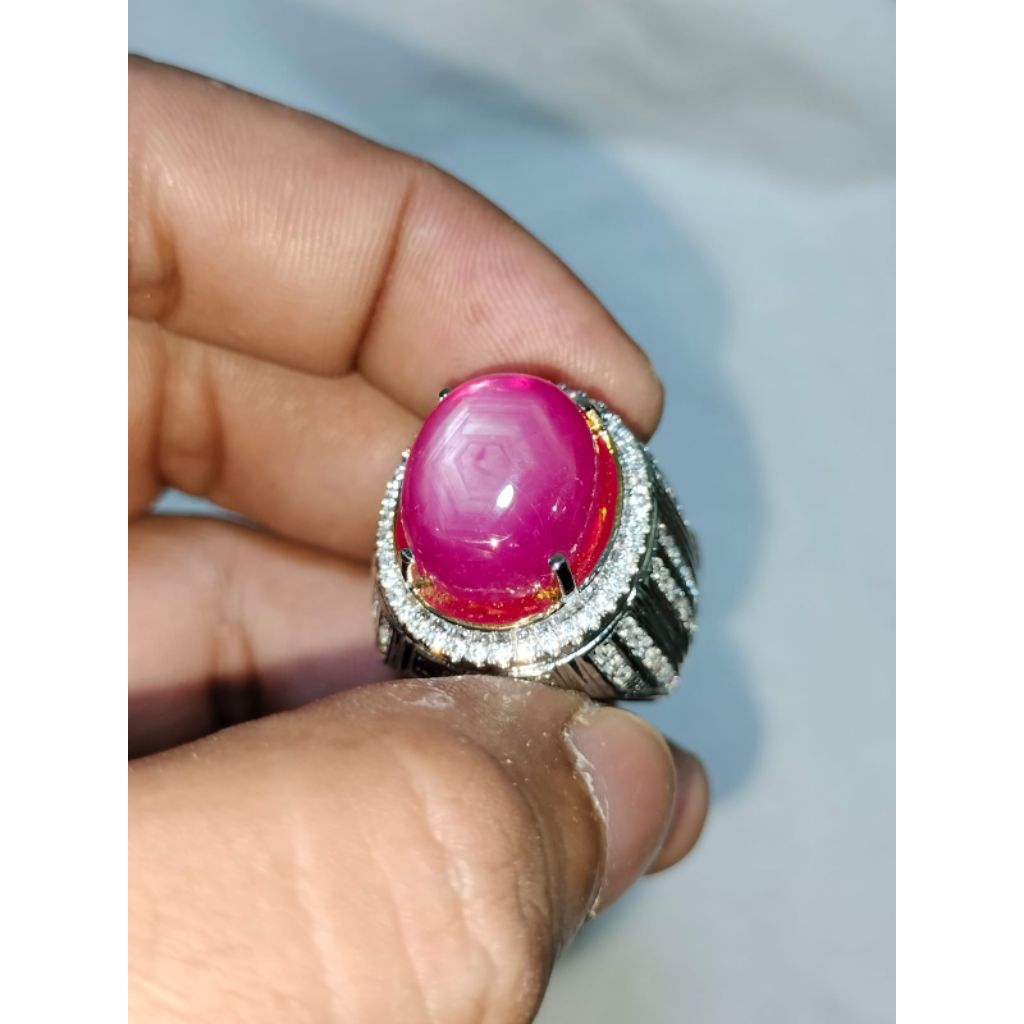Natural ruby star mozambique