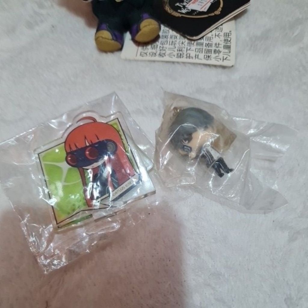 persona 3 persona 4 persona 5 official merch stande keychain