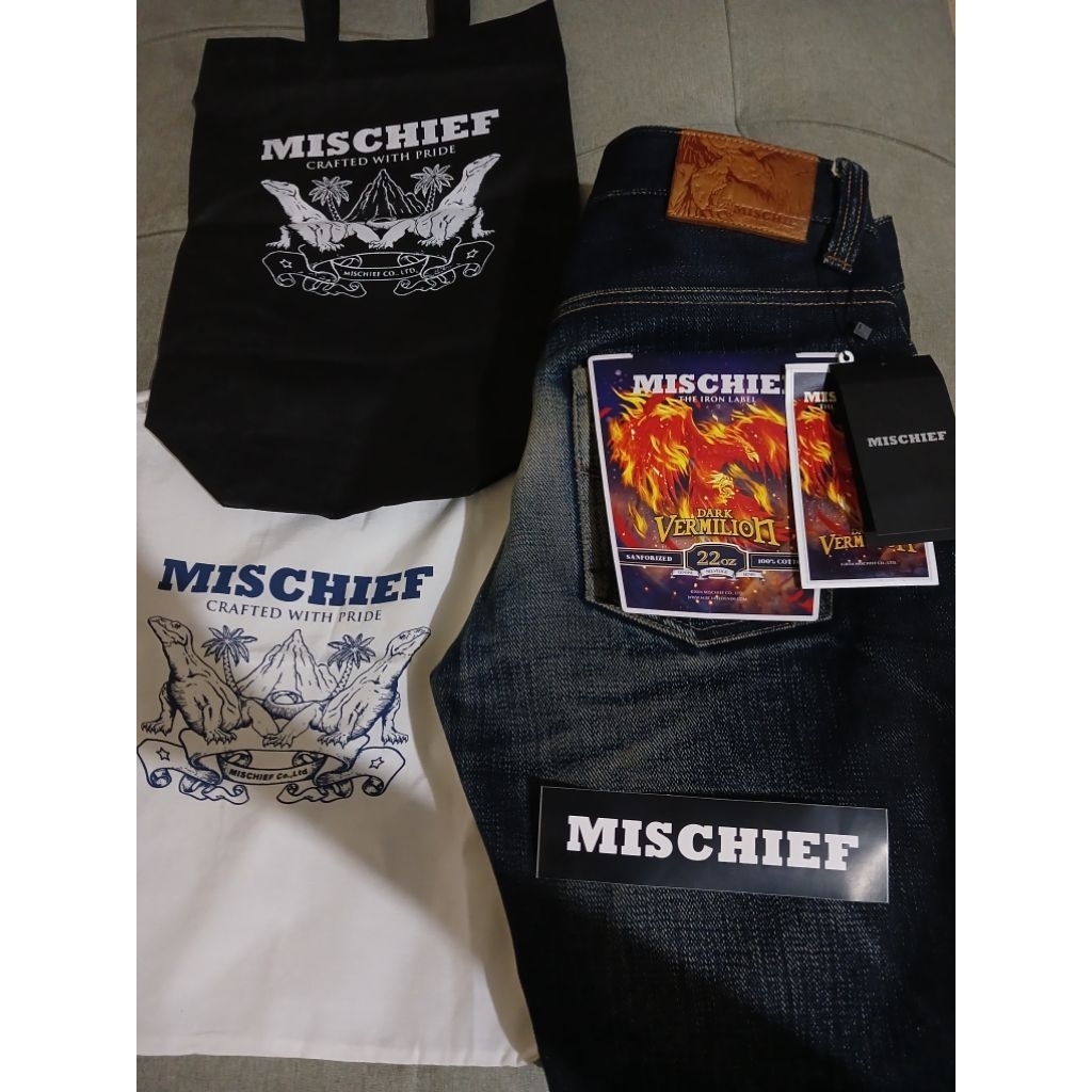 Mischief Denim Dark Vermilion 22oz Sanforized Size 28