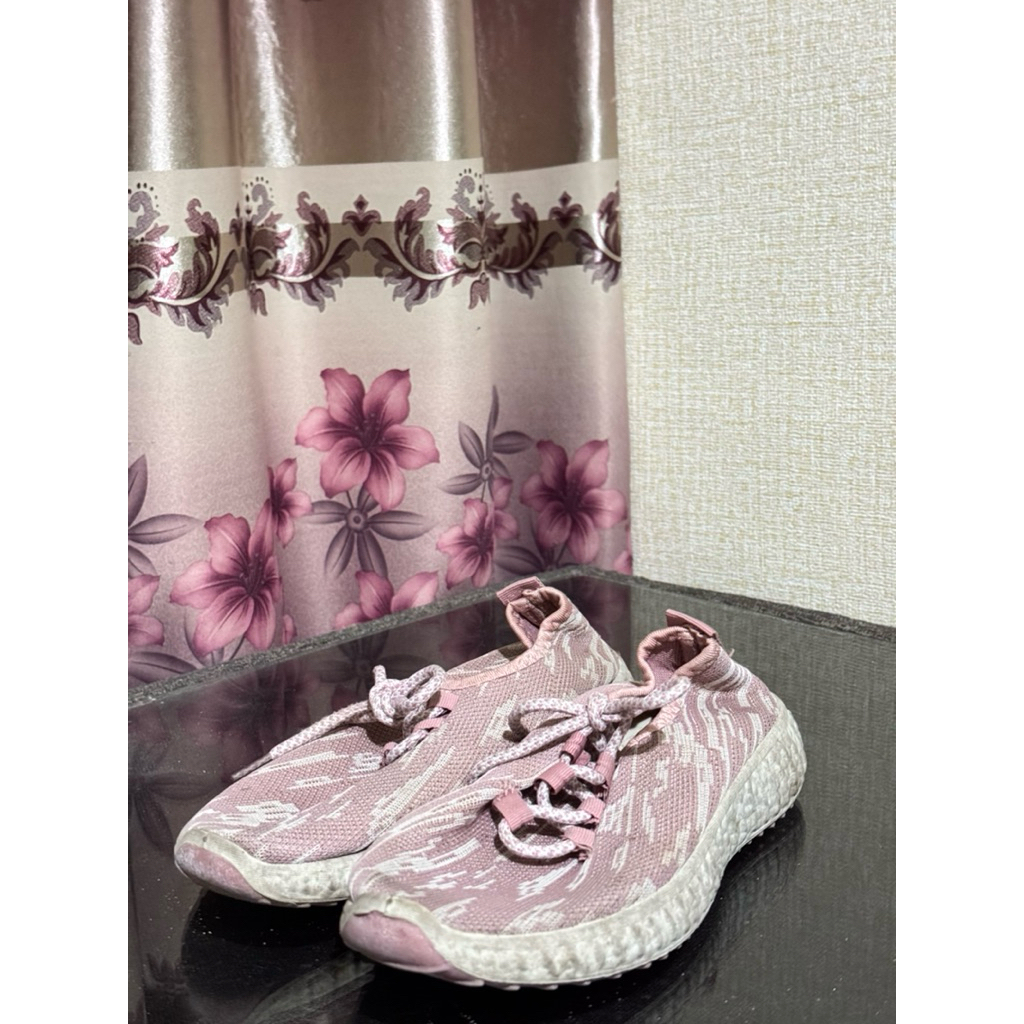 Zeodda Sepatu Sneakers Wanita