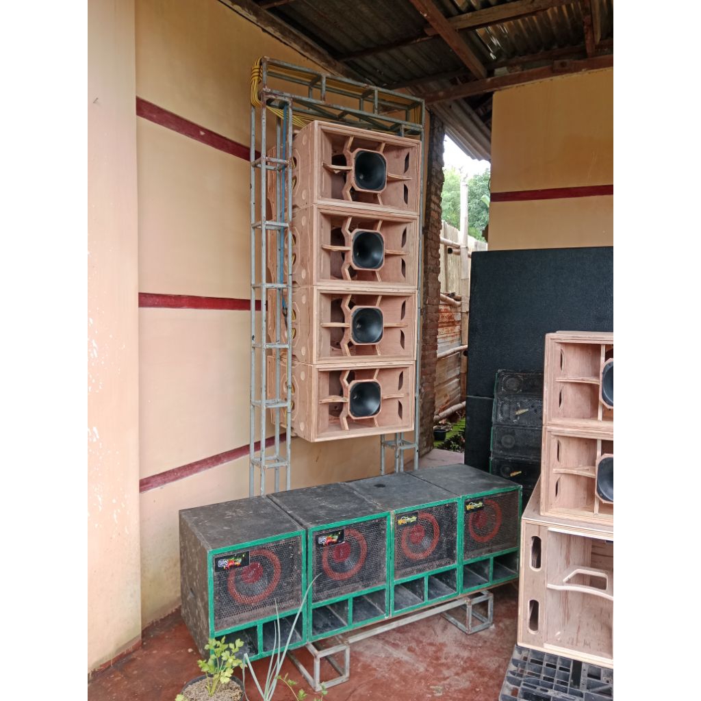 BOK MT 108 + HORN TWITTER