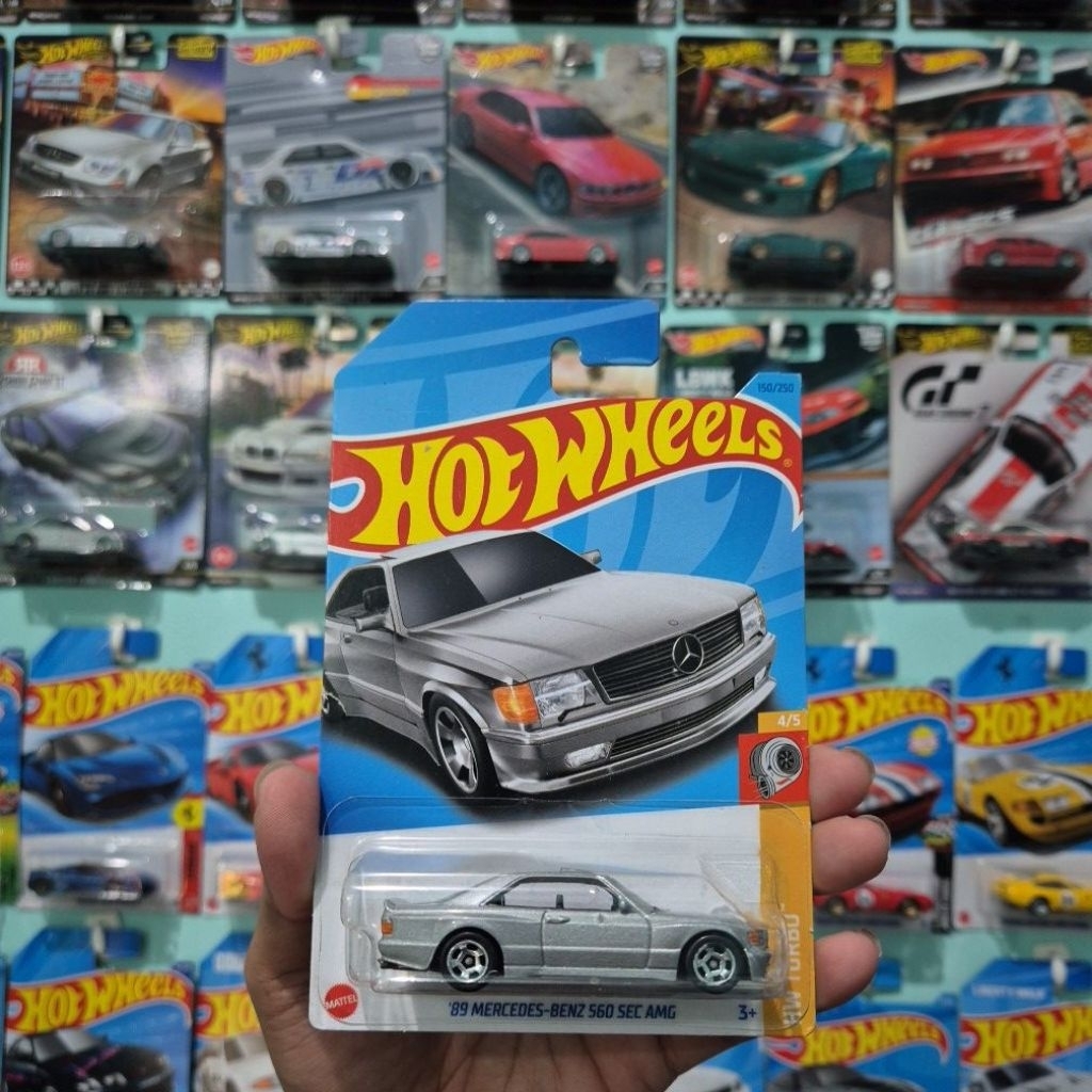HOT WHEELS MERCEDES-BENZ 560 SEC AMG SILVER
