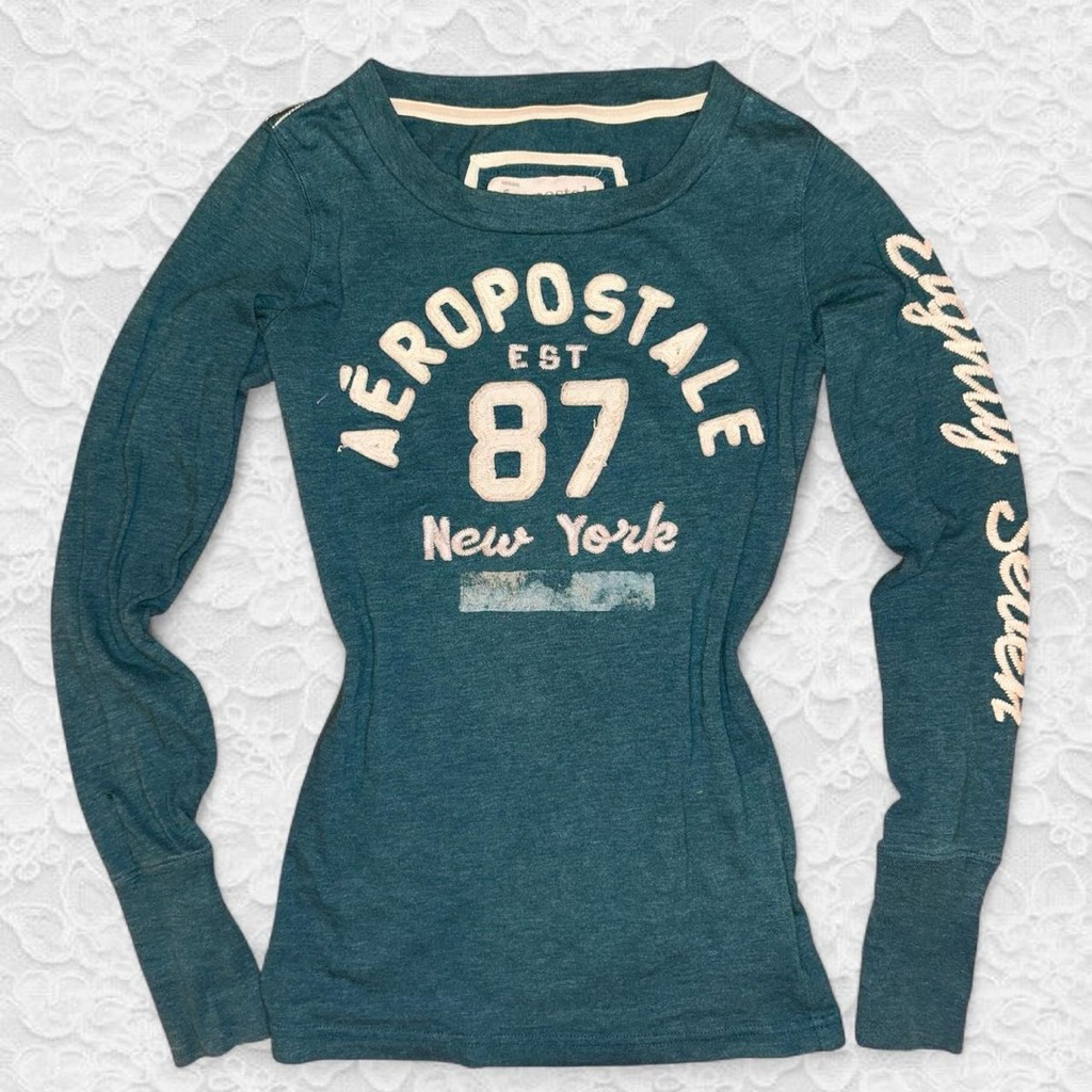 Aeropostale fitted long sleeve