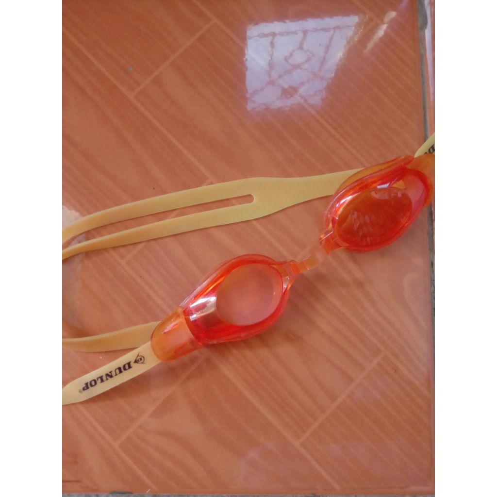 Preloved like new Kacamata renang anak dan dewasa brand Dunlop