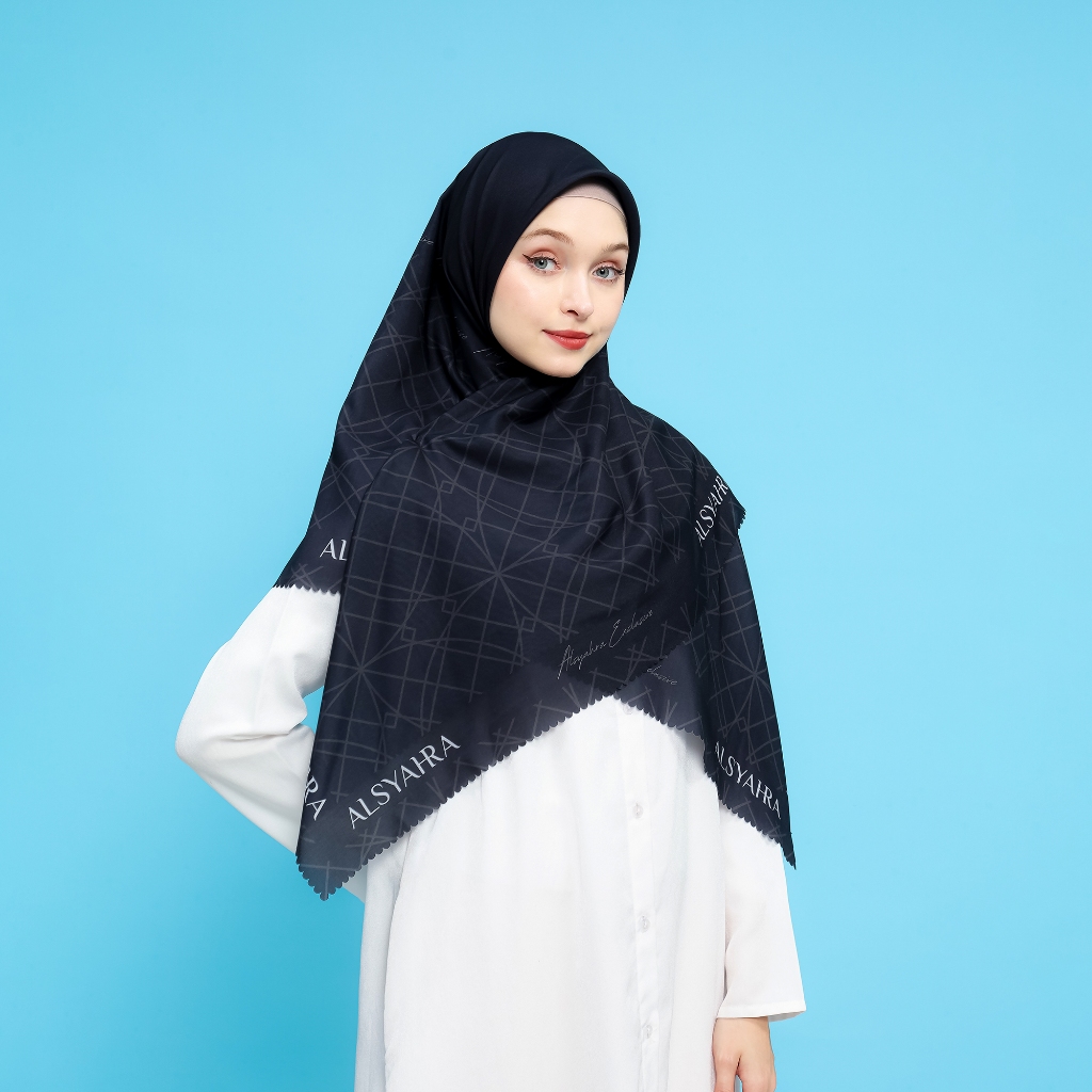 Hijab Square Aswad Luxe Voile Premium Alsyahra Exclusive