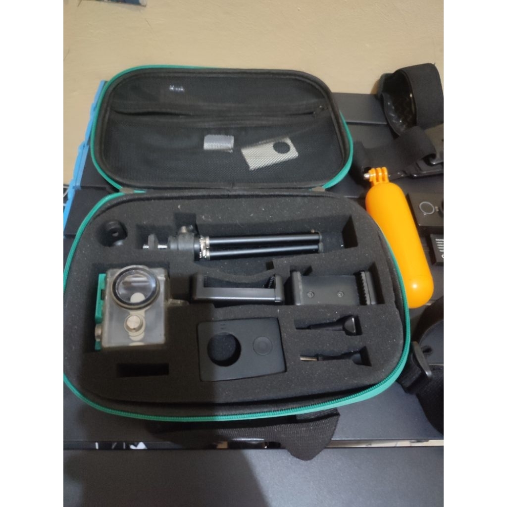 yi cam inter hitam, batre dapet 2 full aksesoris