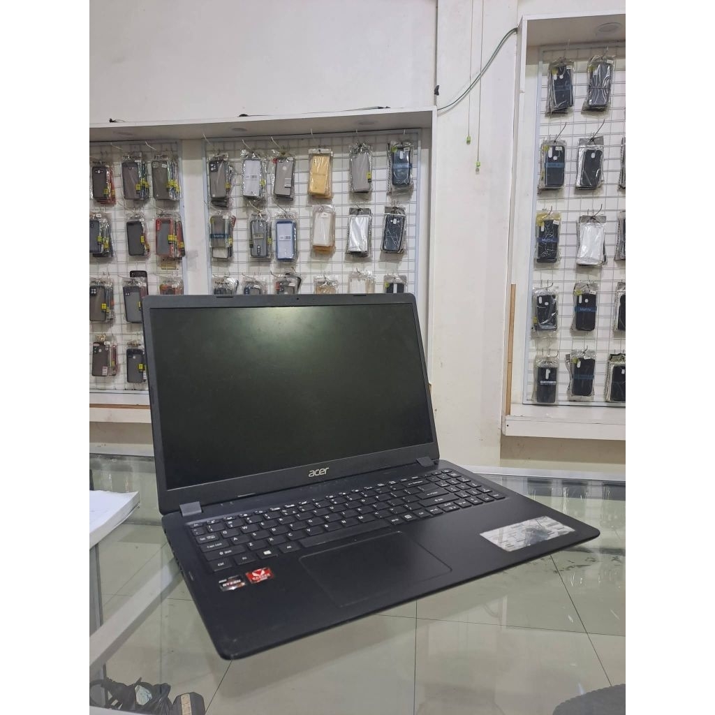 Laptop Acer Aspire 3 4gb