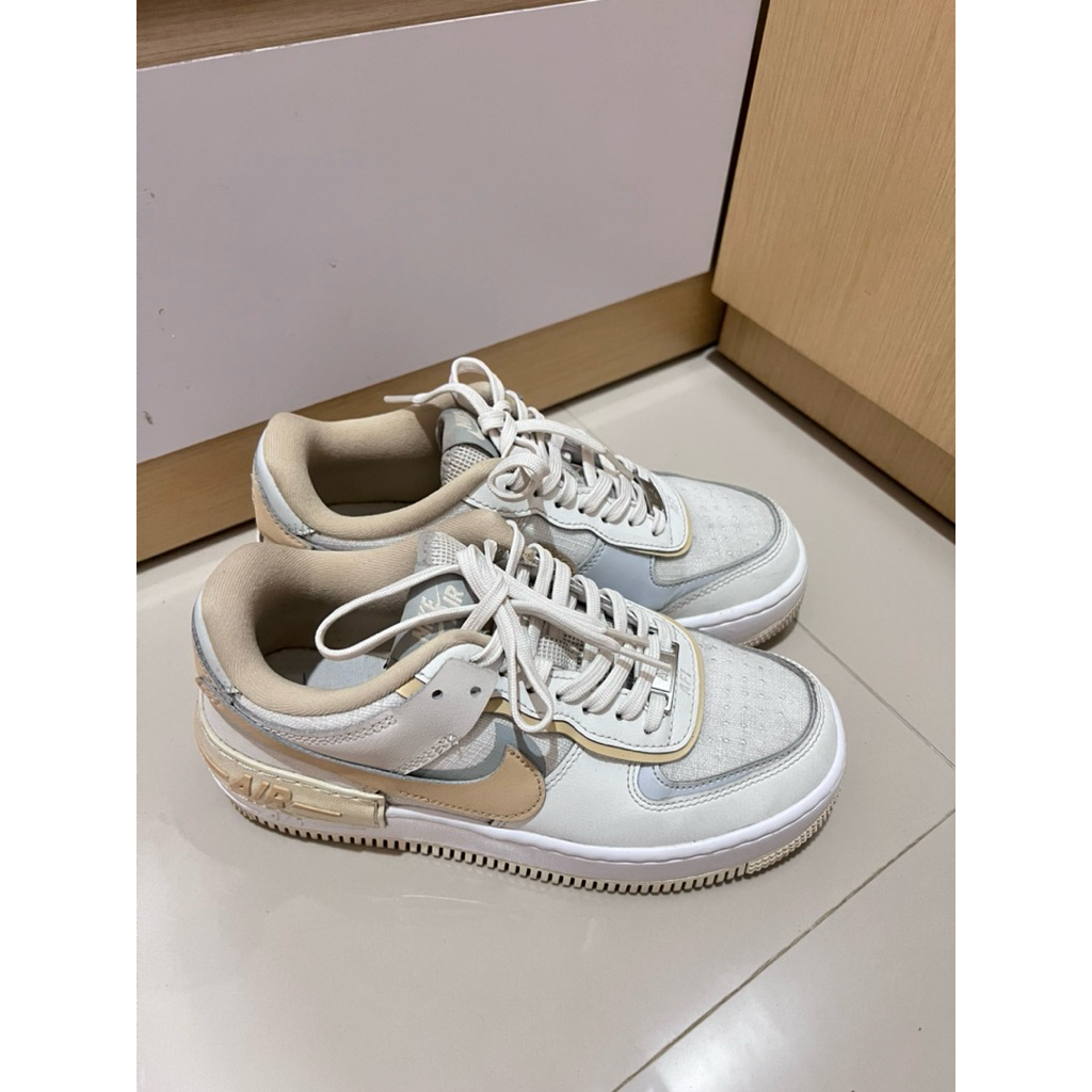 preloved pribadi sepatu nike air force 1 cream
