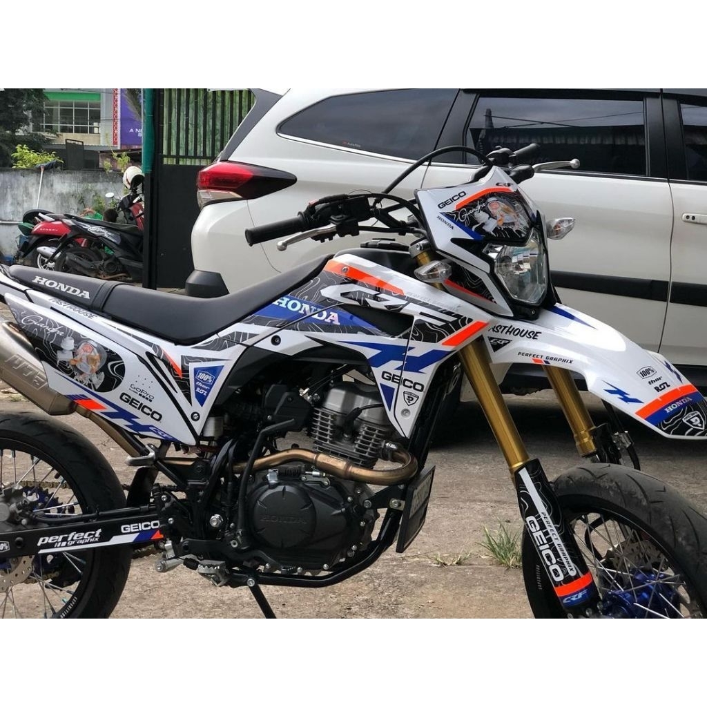DECALS STIKER MOTOR CRF WARNA PUTIH BEBAS COSTUM TAMPILAN KEREN
