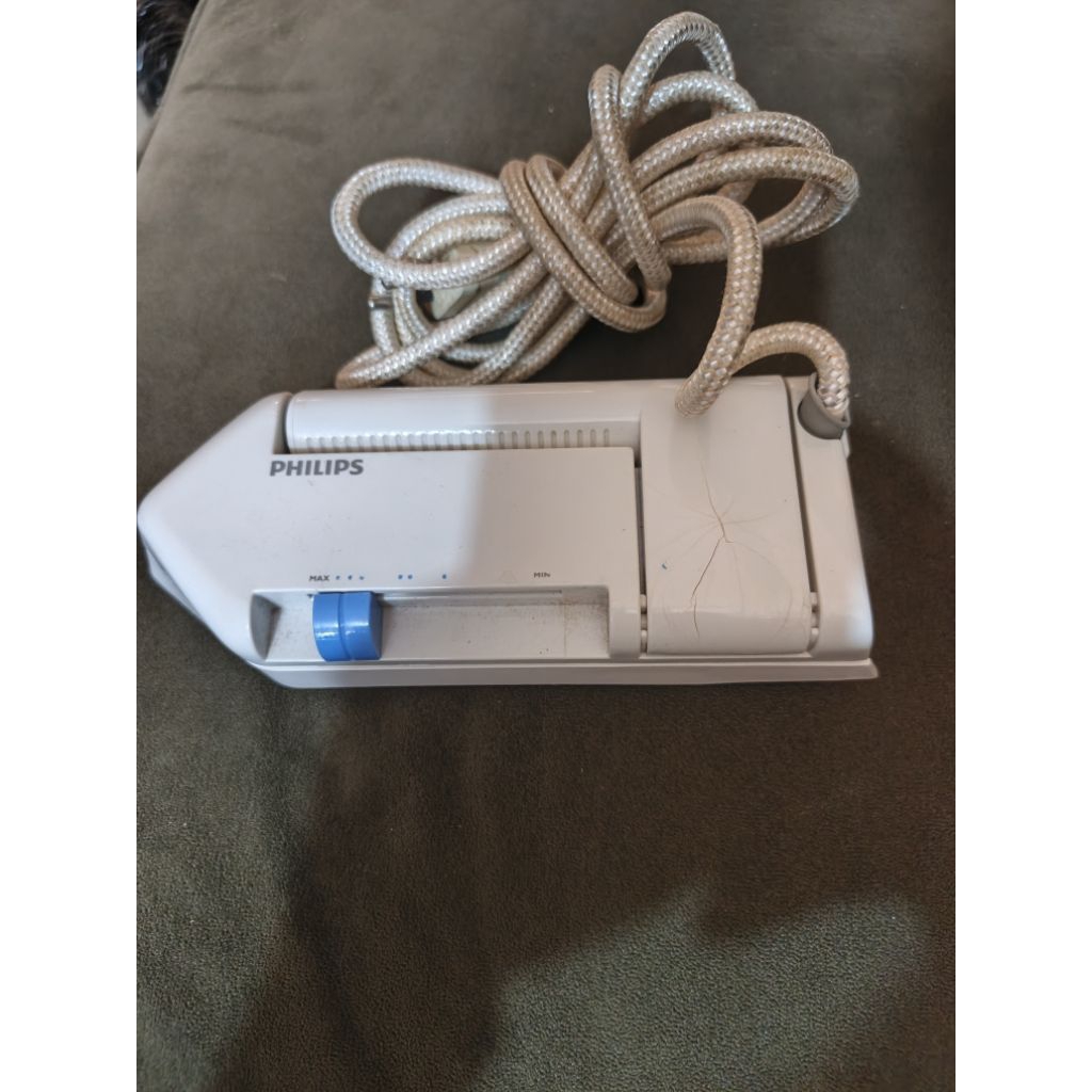 setrika philips travel