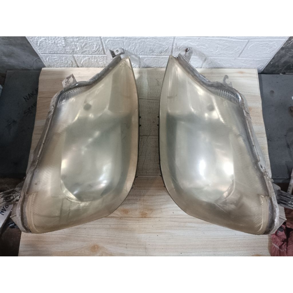 Headlamp / Lampu Utama (HARGA SATUAN) Toyota Etios Liva Ex-Taxi 1.5 2013