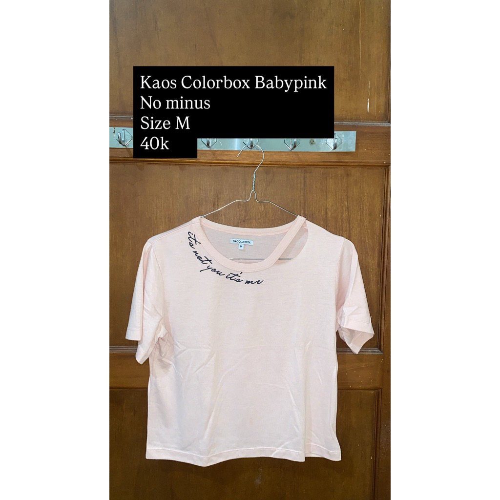 Preloved Kaos Ripped Colorb*x