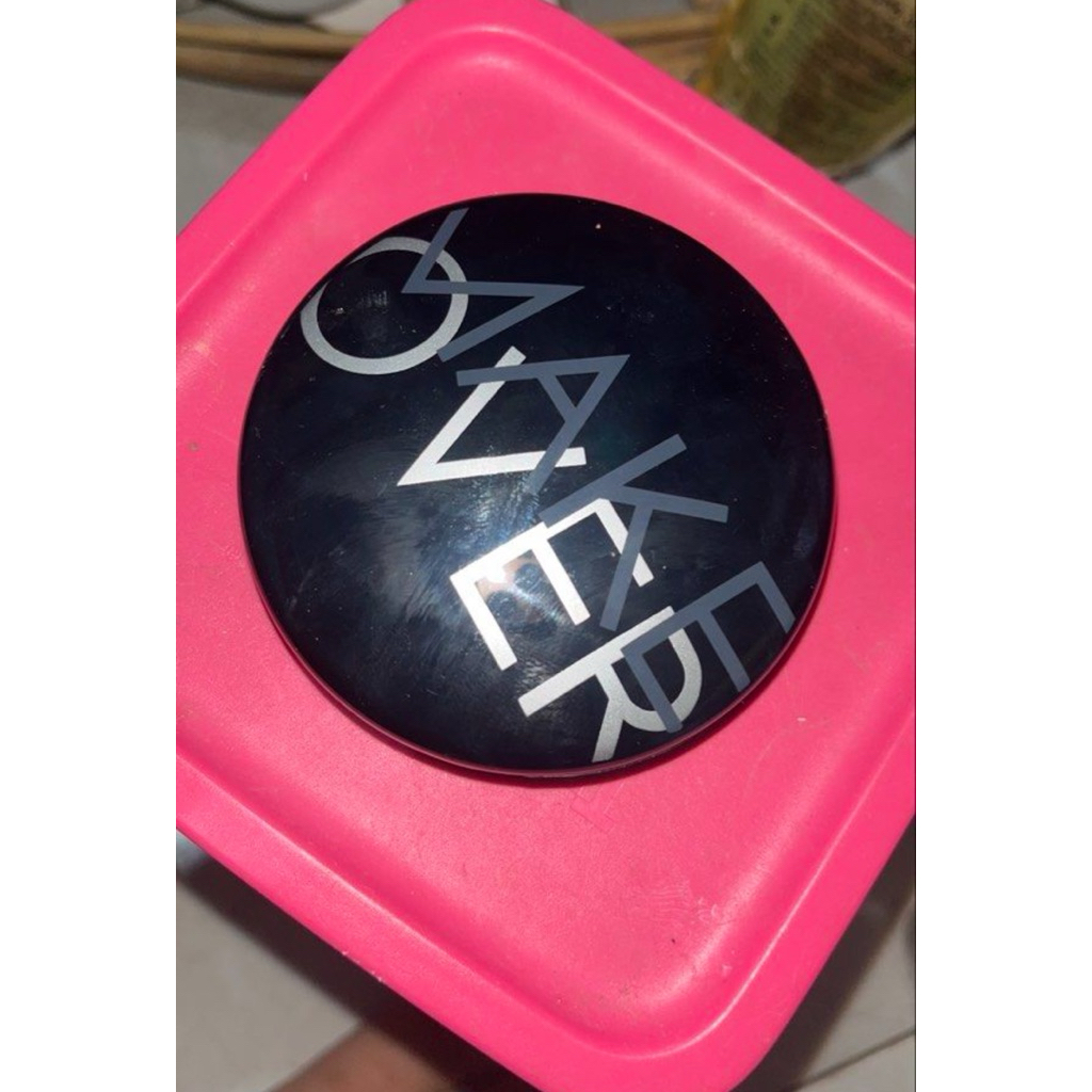 Makeover Perfect Cover Two Way Cake