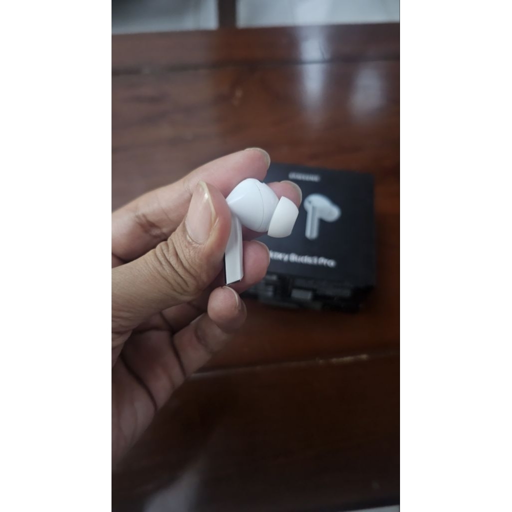 Samsung Galaxy Buds 3 Pro Preloved