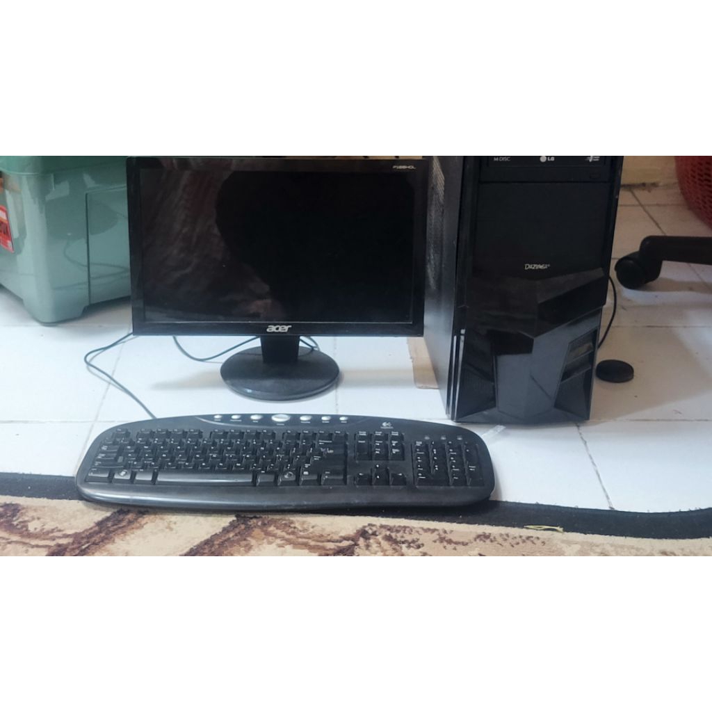 satu set pc gaming