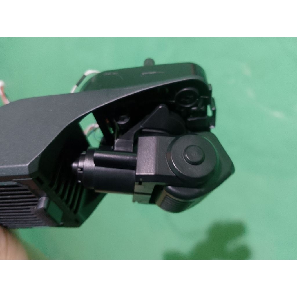 SESUAI FOTO KAMERA GIMBAL SAJA 3AXIS JERNIH NORMAL BEKAS COPOTAN DRONE P20/P21 MASIH 90% BARU BELUM 