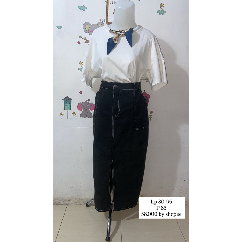 preloved rok denim hitam