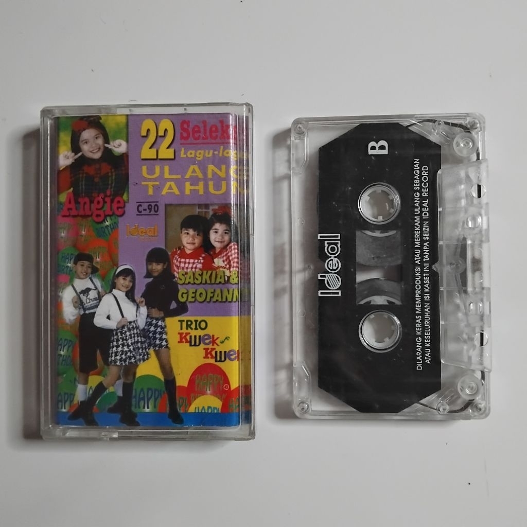 Kaset 22 Seleksi Lagu Ulang Tahun Angie Saskia Geofanny Trio Kwek Kwek