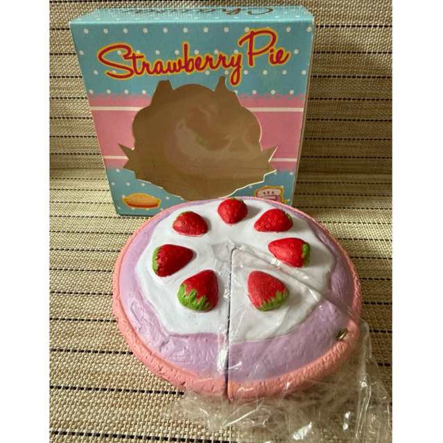 Strawberry Pie by Chawa (Original)