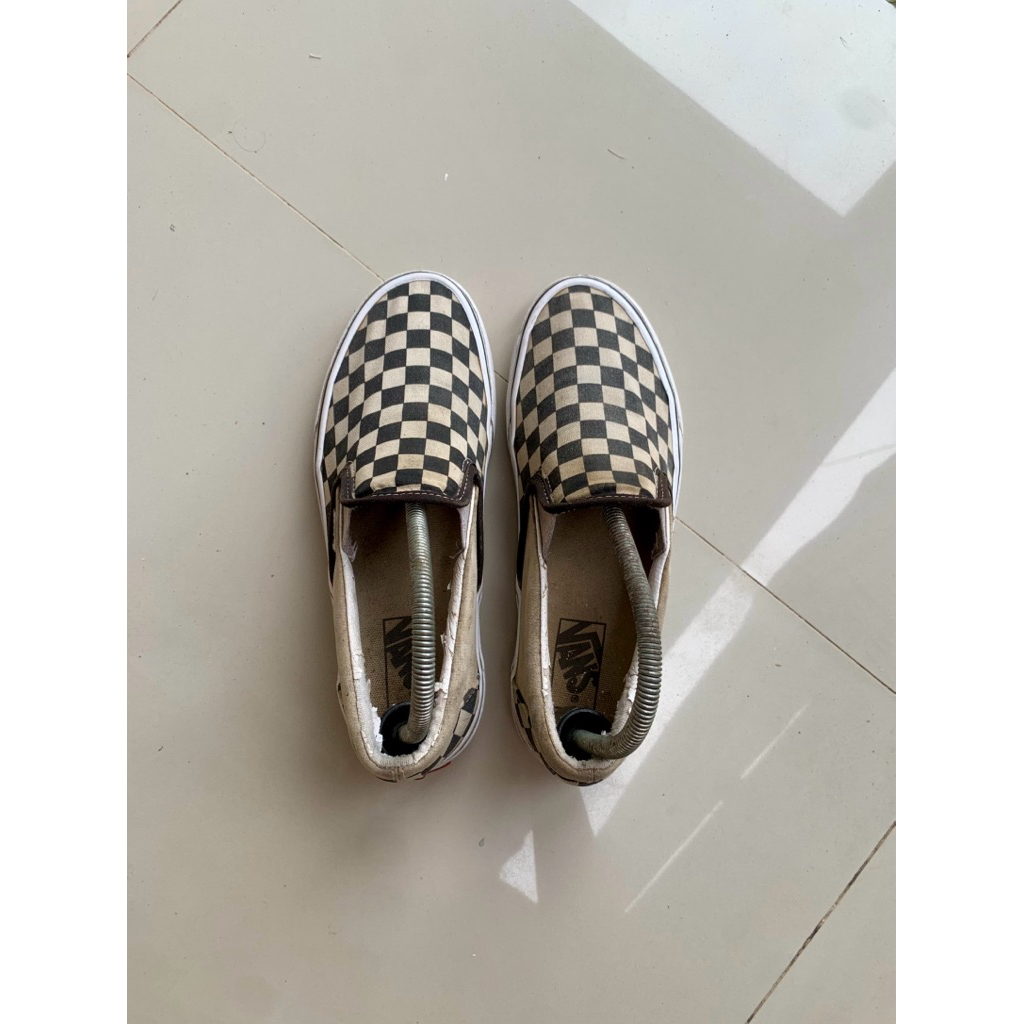 vans slip on checkerboard