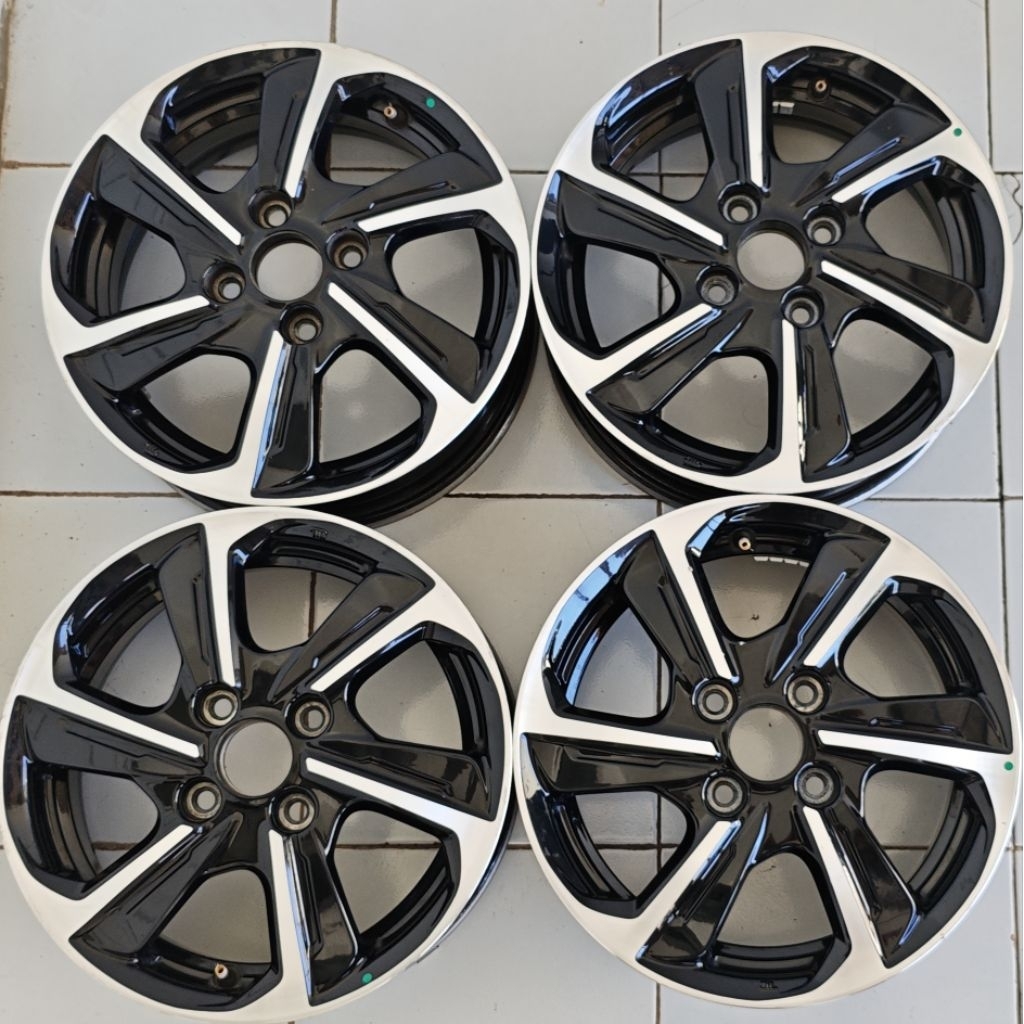 Velg Original Copotan Honda Brio Satya 2024 Like New