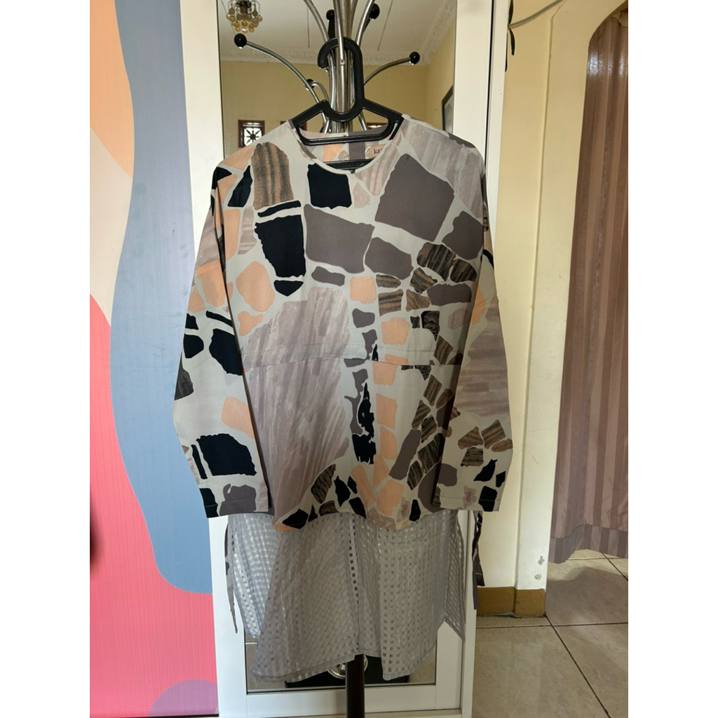 Preloved baju brand Kamiidea size M