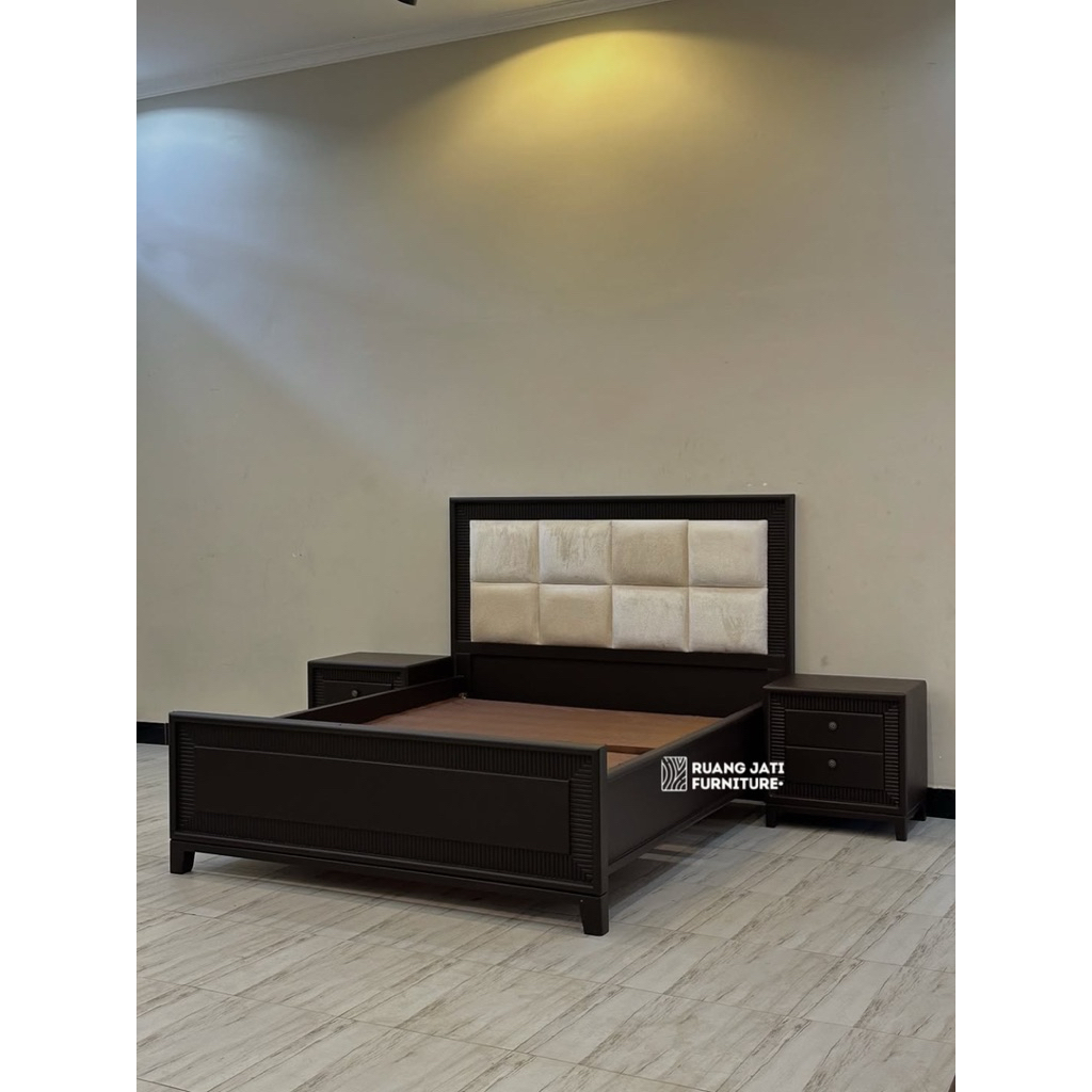 set dipan kamar / dipan jati minimalis