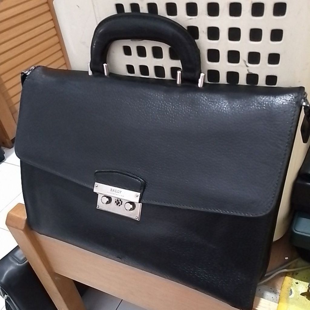 Tas Kerja Kulit Asli Brand BALL* minus...