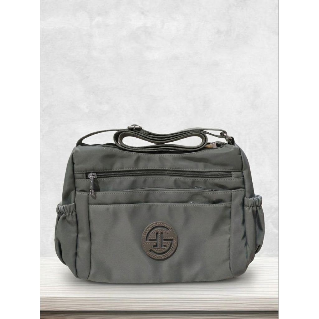 Tas Selempang Wanita Kualitas Premium Casual Bag Selempang Polos Banyak Kantong