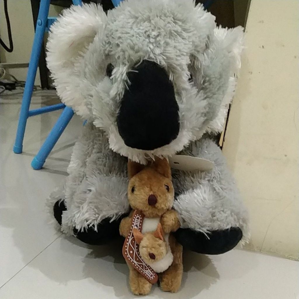 prelove bundle boneka koala dan kangguru  dari australia ori