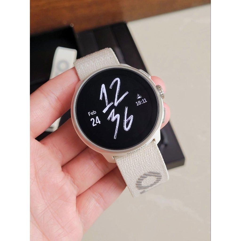 Suunto run (frost gray)